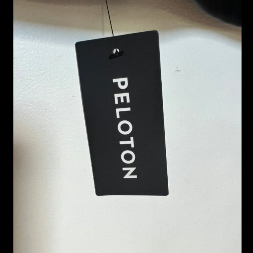 Peloton Cadent Racerback Colorblock Bra - Picture 8 of 11